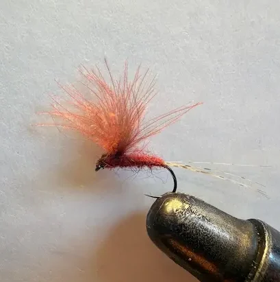 mosca imitació pirenaica